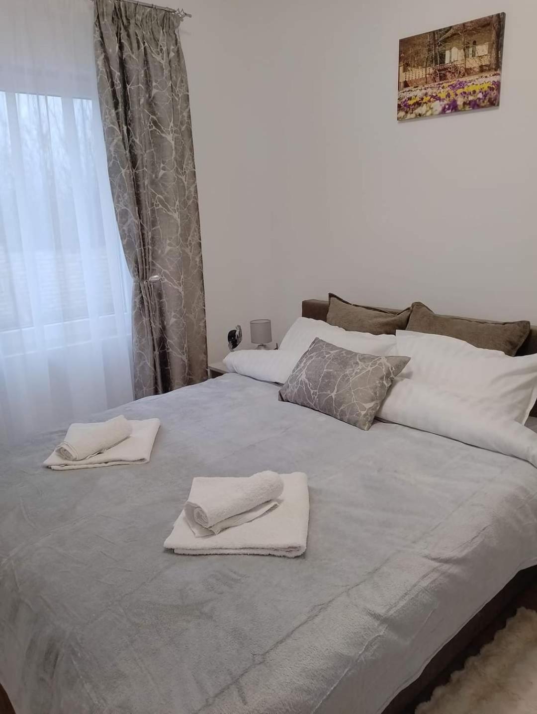 Apartman Dve Lipe Palics Kültér fotó